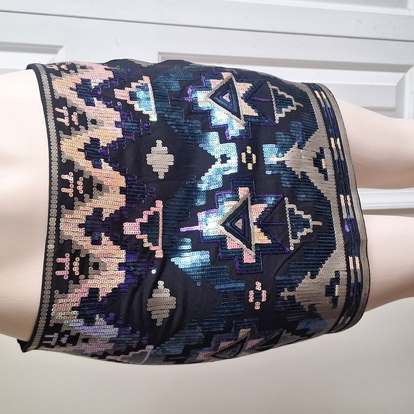 Express Sequin Geometric Print Mini Skirt Size M - Picture 2 of 10